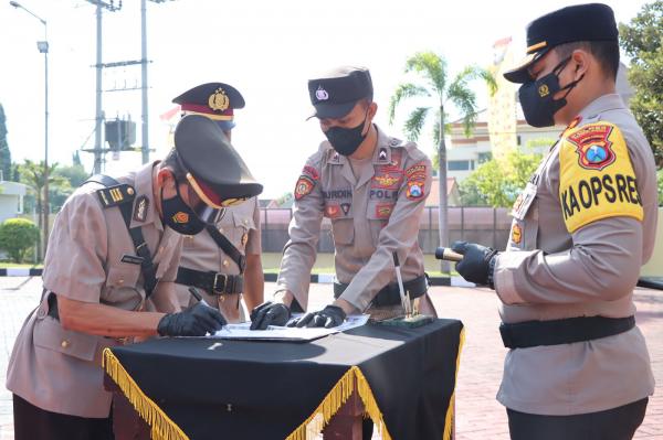 Polres Probolinggo Rotasi Lima Pejabat Utama, Empat Kapolsek Dipindah 