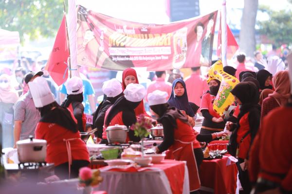 Lestarikan Kuliner Nusantara, PDI Perjuangan Jawa Timur Gelar Lomba Masak Resep Mustika Rasa