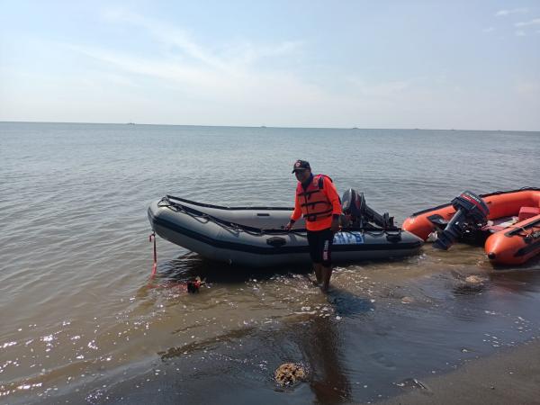 5 Perahu Karet Dikerahkan, Guna Pencarian Korban Tenggelam di Luat Utara Probolinggo