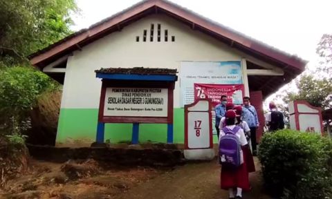 Astaga! Di Pacitan Hanya 1 Siswa Mendaftar di Sekolah Dasar Negeri