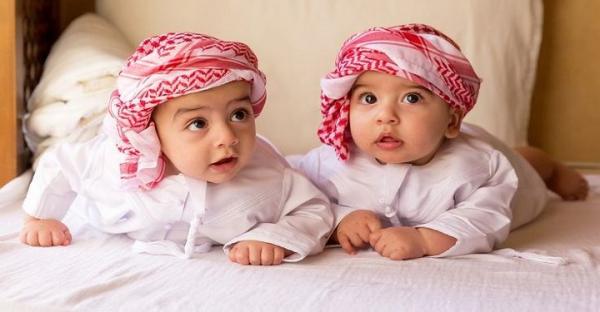 20 Ide Nama Bayi Laki-Laki dan Perempuan Lahir Bulan Muharram