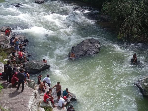Arus Sungai yang Deras dan Dalam, Hambat Pencarian Nelwan Mahasiswa UKI Toraja