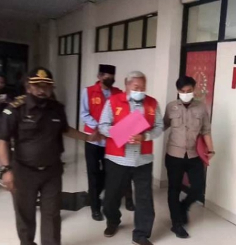 Kejari Lebak Menjebloskan  Dua Tersangka Dugaan Korupsi LPBD -KUMKM pada Koperasi Bangkit