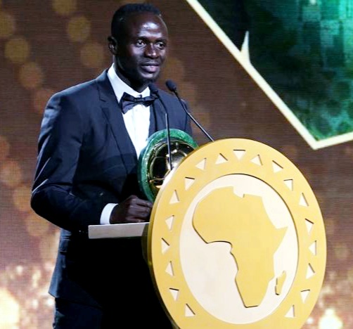 Sadio Mane Menyabet Gelar Pemain Terbaik Afrika 2022, Kalahkan Mohamed Salah