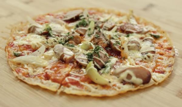 Resep Crispy Pizza Hasil Kreasi Chef Devina Hermawan