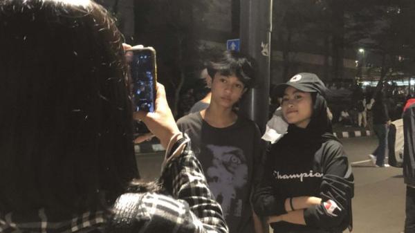 Pemilik Warung Kelontong Kantongi Rp4 Juta per Hari, Berkah dari Citayam Fashion Week