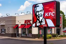 Intip Kisah Pemilik KFC, Pelopor Makanan Olahan Ayam di Dunia