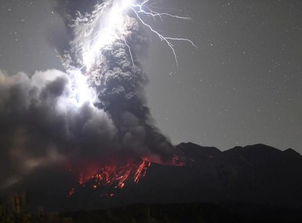 Gunung Sakurajima di Jepang Meletus, Sebabkan Hujan Batu Vulkanik hingga Jarak 2,5 Km