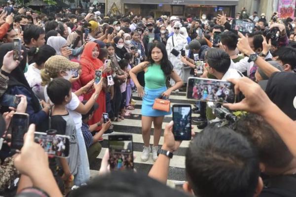 Merek Citayam Fashion Week Jadi Rebutan 