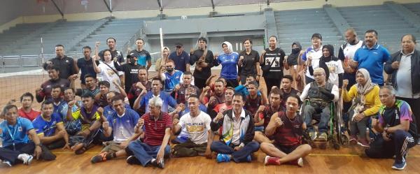 Team Voli Duduk NPCI Indramayu Lakoni Laga Persahabatan Dengan Kota Bandung