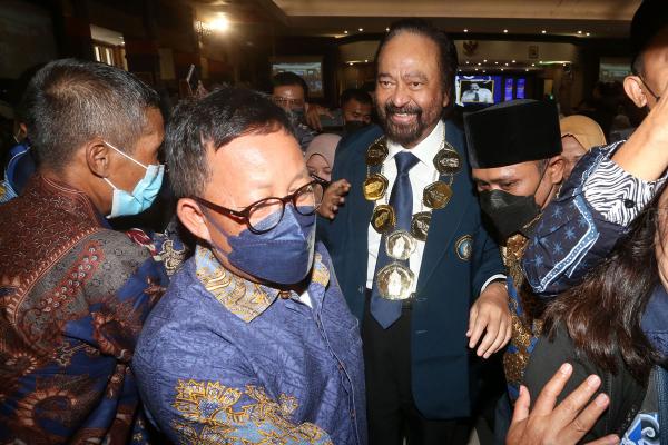 Surya Paloh Raih Gelar Doktor Honoris Causa Unibraw