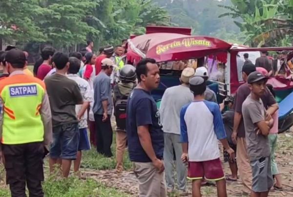 7 Fakta Odong-odong Tertabrak Kereta di Serang, Nomor 3 Bikin Merinding