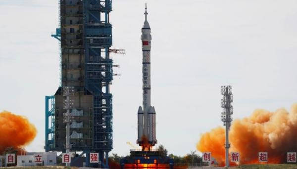 Waspada, Akhir Pekan Ini Roket Raksasa Seberat 22 Ton Milik China Jatuh ke Bumi