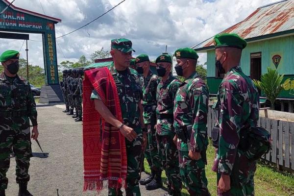 Blusukan ke Perbatasan Indonesia-Papua Nugini, Ini yang Dilakukan Jenderal Kopassus