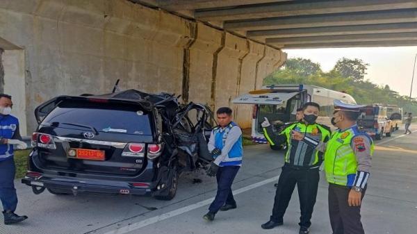 Detik-detik Kecelakaan Maut Mobil Dinas Bakamla di Tol Semarang-Solo