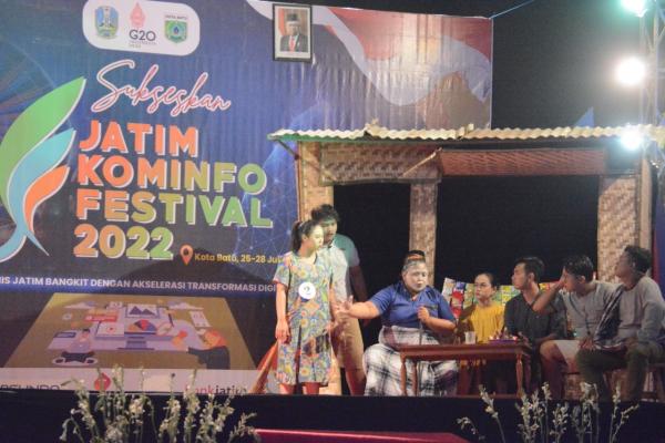 Ngripto Raras Usung Budaya Tradisional dan Isu Kekinian Saat Tampil di Pertura JKF 2022 