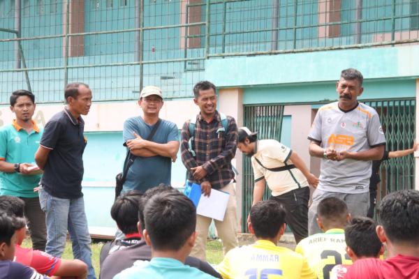 Skill dan Visi Bermain Pesepakbola Cikal Bakal Tim EPA U-18 Rans Nusantara FC Dipantau Tim Seleksi