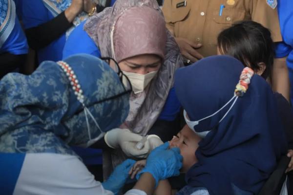 Bupati Irna Imbau Masyarakat Ikut Sukseskan Bulan Imunisasi Anak Nasional di Pandeglang