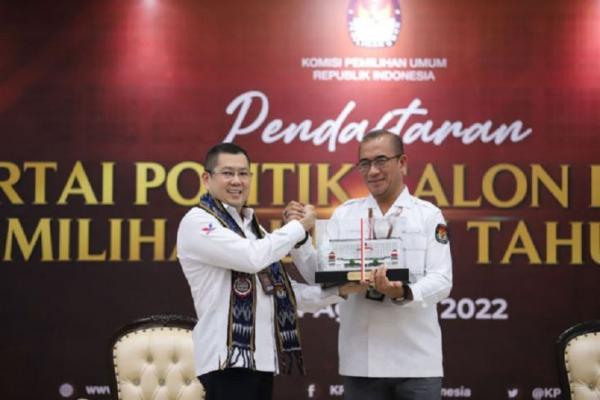 Luar Biasa! KPU: Berkas Pendaftaran Partai Perindo Dinyatakan Lengkap