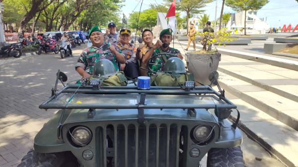 Kompol Ardy Yusuf  Bersama Tripika Ujung Pandang Pantau Keindahan dan Keamanan Pantai Losari