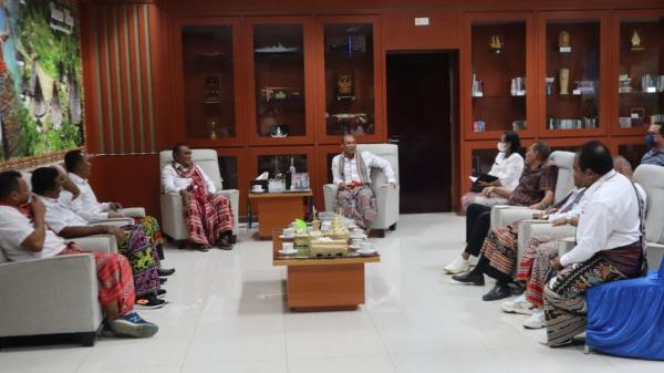 Terima Audiensi Panitia Pelaksana  Deklarasi Paguyuban TTU di Kota Kupang, Ini Pesan Gubernur NTT
