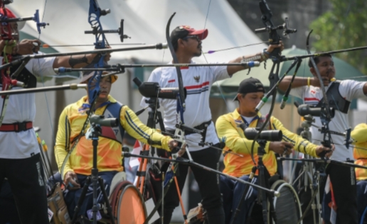 Kholidin, Tukang Bubur Si Pemanah Gigi Sukses Sumbang Emas dalam ASEAN Paragames 2022