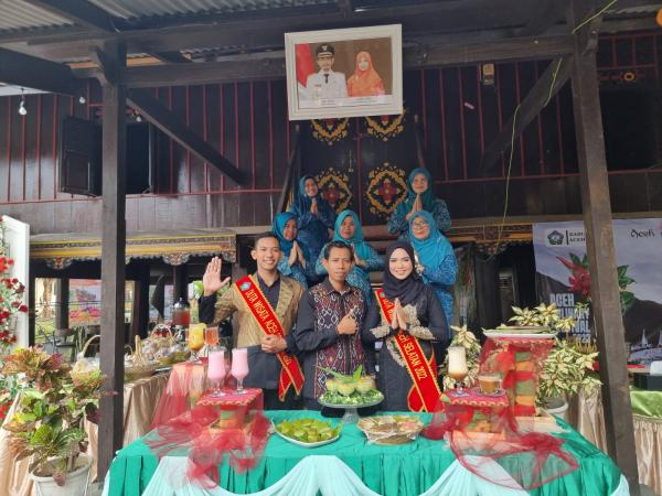 Pengin Sate Lolak dan Kopi Madu Bulu Seuma ada di Komplek Taman Ratu Safiatuddin, Banda Aceh