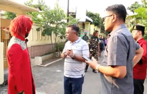 Terungkap, Pengawal Gus Samsudin Jadab Berpakaian Loreng Ternyata Bukan Banser Tapi Preman
