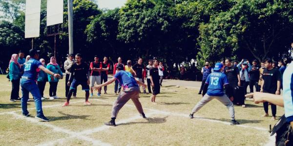 Sambut HUT Kemerdekaan Indonesia! Lomba Olahraga Tradisional Pemkot Pekalongan Berlangsung Meriah