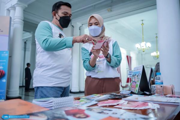 Sebanyak 1 4 Juta Remaja Putri Jawa Barat Diberikan Tablet Tambah Darah