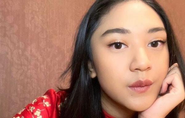 Gegara Kutipan Ini, Putri Tanjung Viral hingga Panen Hujatan Netizen: Tanpa Privilege Gimana Kamu?