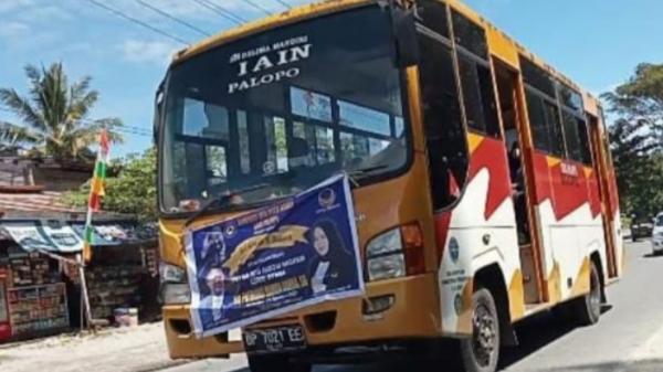 Bus IAIN Palopo Turun Gunung Antar Loyalitas Putri Dakka