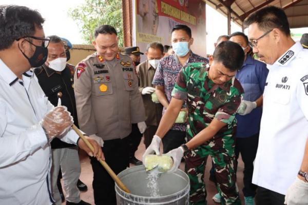 Polres Labuhanbatu Rebus 24 Kg Sabu dan Ribuan Butir Ekstasi Milik 11 Tersangka