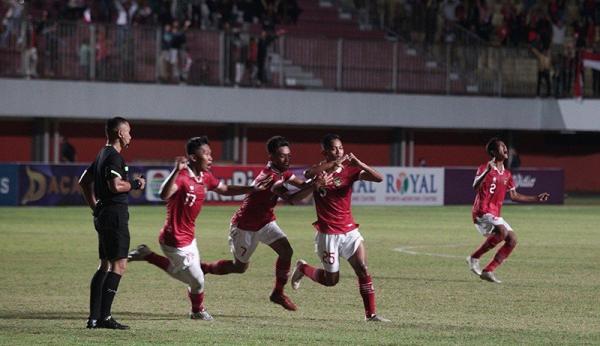 Final Piala AFF U-16: Indonesia Full Team Vs Vietnam, Siap Juara!