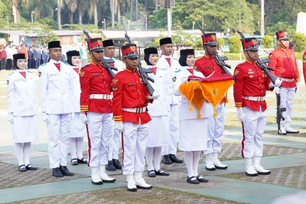 Pengibaran Bendera HUT RI Sukses, Helldy Apresiasi Keseluruhan Tim