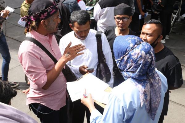 Pemkot Bandung dan KPJ Kota Bandung Berkolaborasi Sejahterakan Seniman