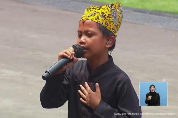‘Ojo Dibandingke’  dibawakan Penyanyi Cilik Farel Prayoga di Istana Negara, ini profilnya.