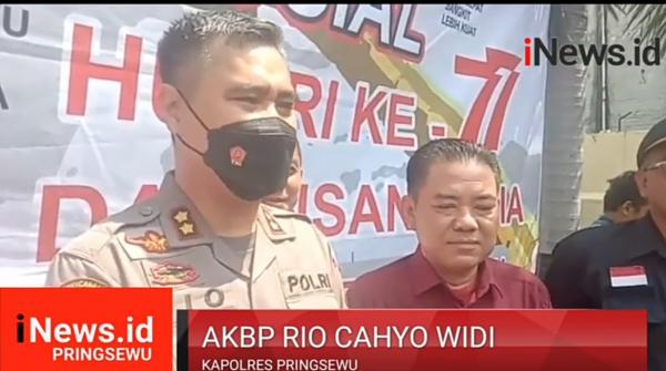 Video 200 Paket Sembako Diberikan Kepada Masyarakat Yang Membutuhkan