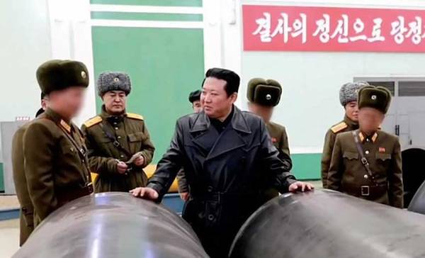 Siap Tempur! Kim Jong Un Perintahkan Militer Korut Percepat Persiapan Perang Hadapi AS