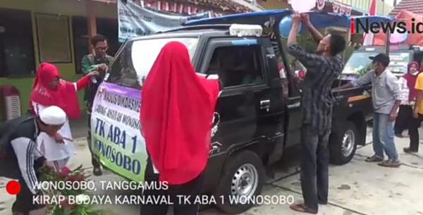 Video Karnaval Memeriahkan HUT RI Ke 77 di Lampung