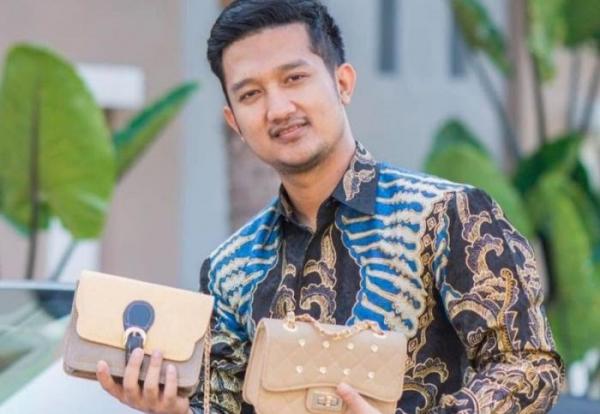 Tom Liwafa, Pengusaha yang Mulai Bisnis dengan Jualan Stiker Kini Jadi Crazy Rich