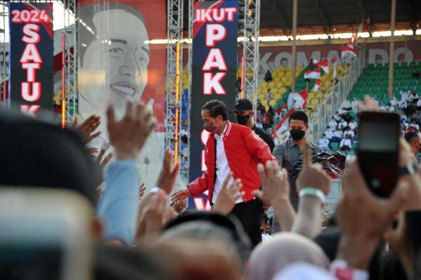 Presiden Jokowi Hadiri Konser Satu Komando 2024 Ikut Pak Jokowi