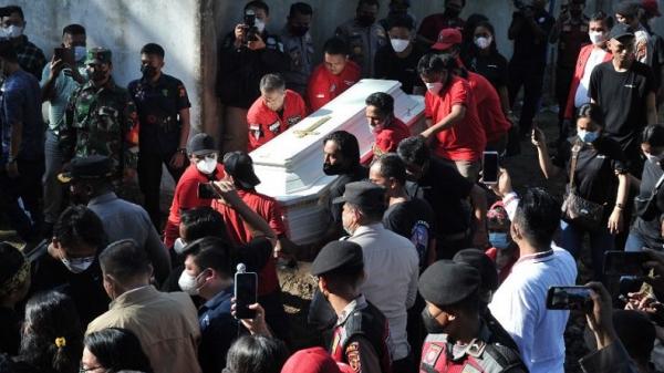 Hasil Autopsi Ulang Brigadir J Diumumkan, Keluarga: Kami Hormati dan Terima Hasilnya