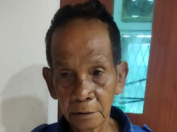 Astaga! Tidak Terima Anaknya Ditagih Utang, Kakek di Palembang Marah Keluarkan Celurit dan Keris