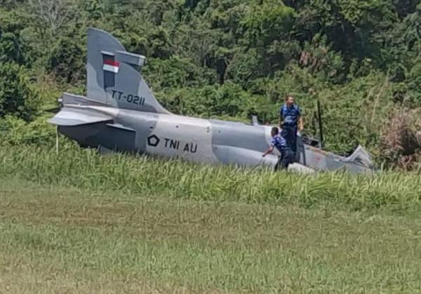 Pesawat Tempur TNI AU Tergelincir di Lanud Roesmin Nurjadin Pekanbaru