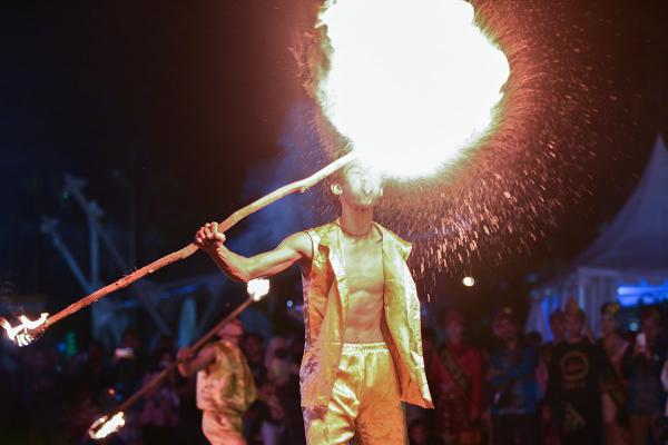 Penampilan Tarian Kesenian Palembang