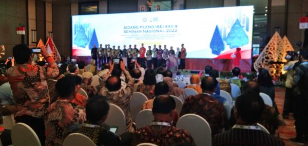 Pleno ISEI di Kota Semarang, Mendorong Tumbuhnya Ekonomi Nasional