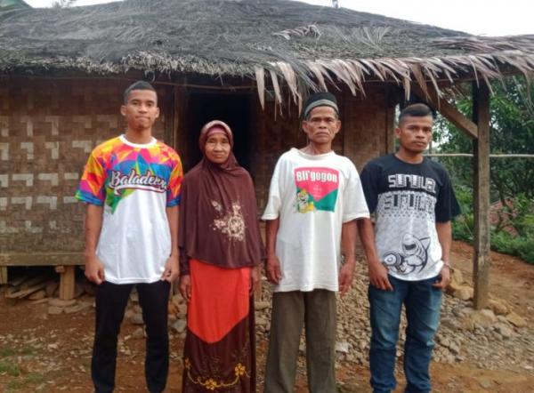 Sering Jalan Kaki hingga 48 Kilometer, Anak Penjual Gula Keliling Ini Lolos Masuk TNI AD