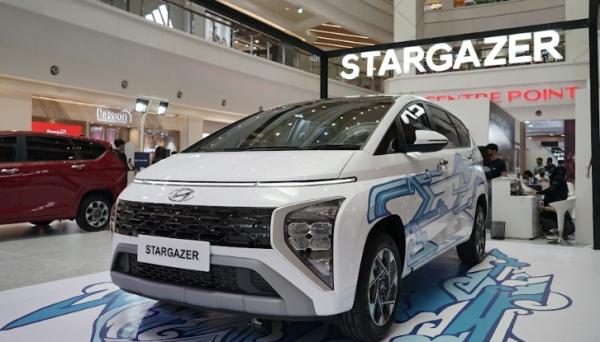 Hyundai STARGAZER Resmi Hadir di Kota Medan, Begini Spesifikasi dan Harganya
