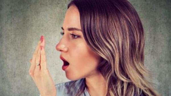 9 Penyebab Bau Mulut yang Bikin Tak Percaya Diri, Nomor 8 Benda Asing